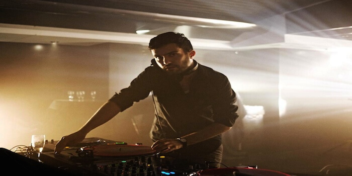 Electronic Music Live: Performing vs. 'Pressing Play'
